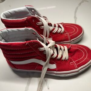 Vans Size 6 men’s size 7.5 women’s. Unisex